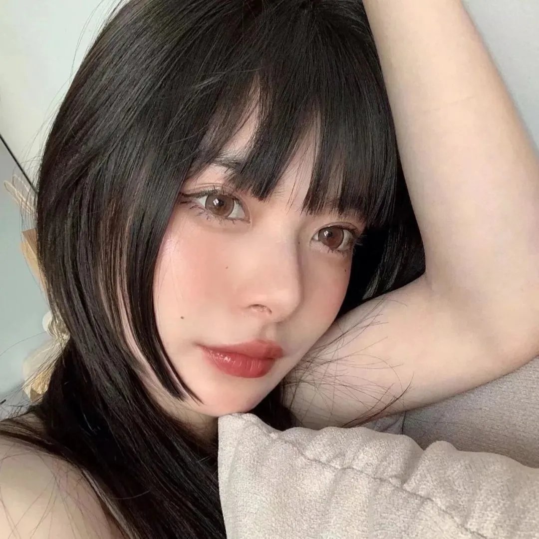当扎卡里比弗来到小镇